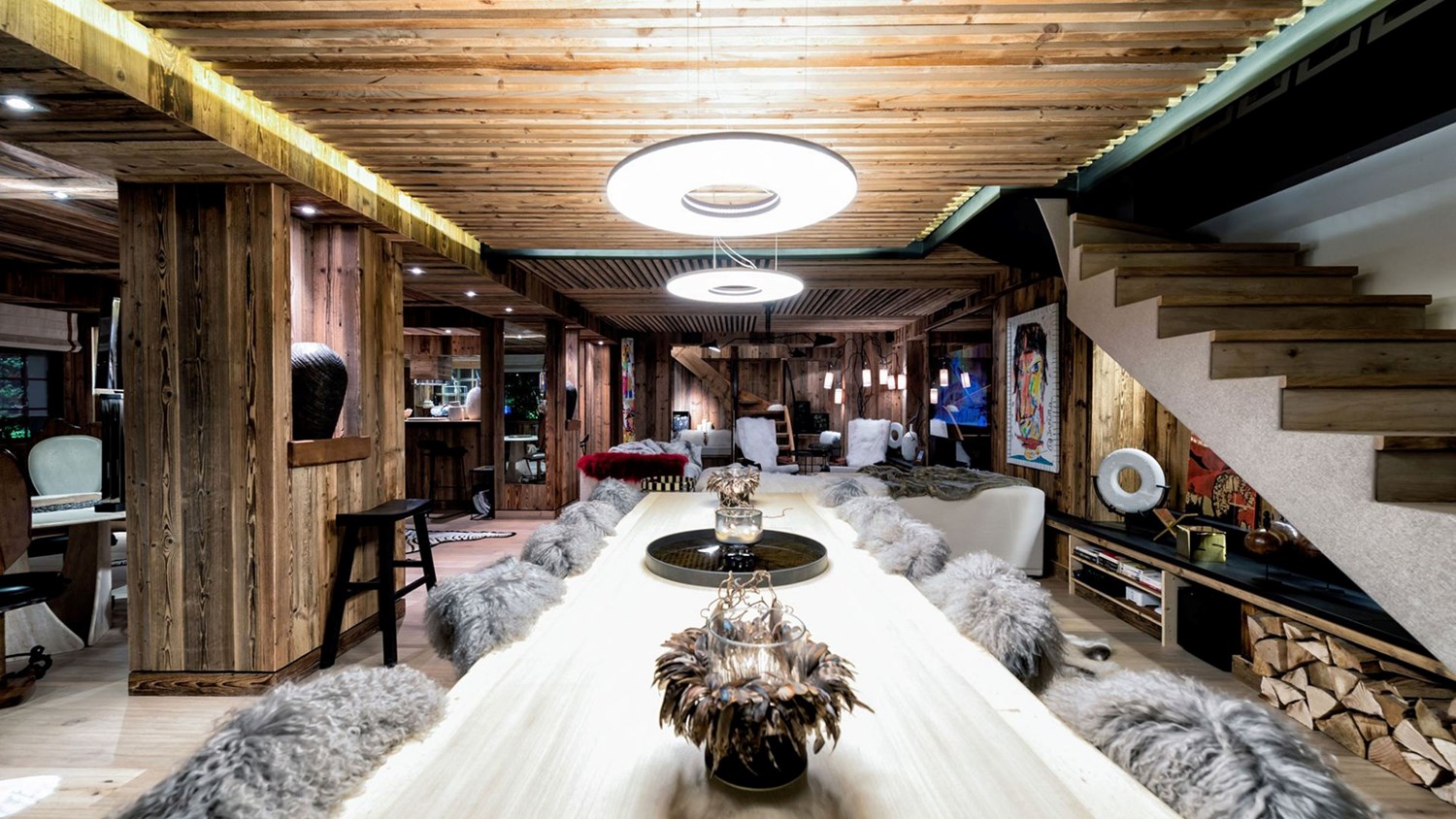 Exceptional contemporary chalet in the heart of the village of Megève