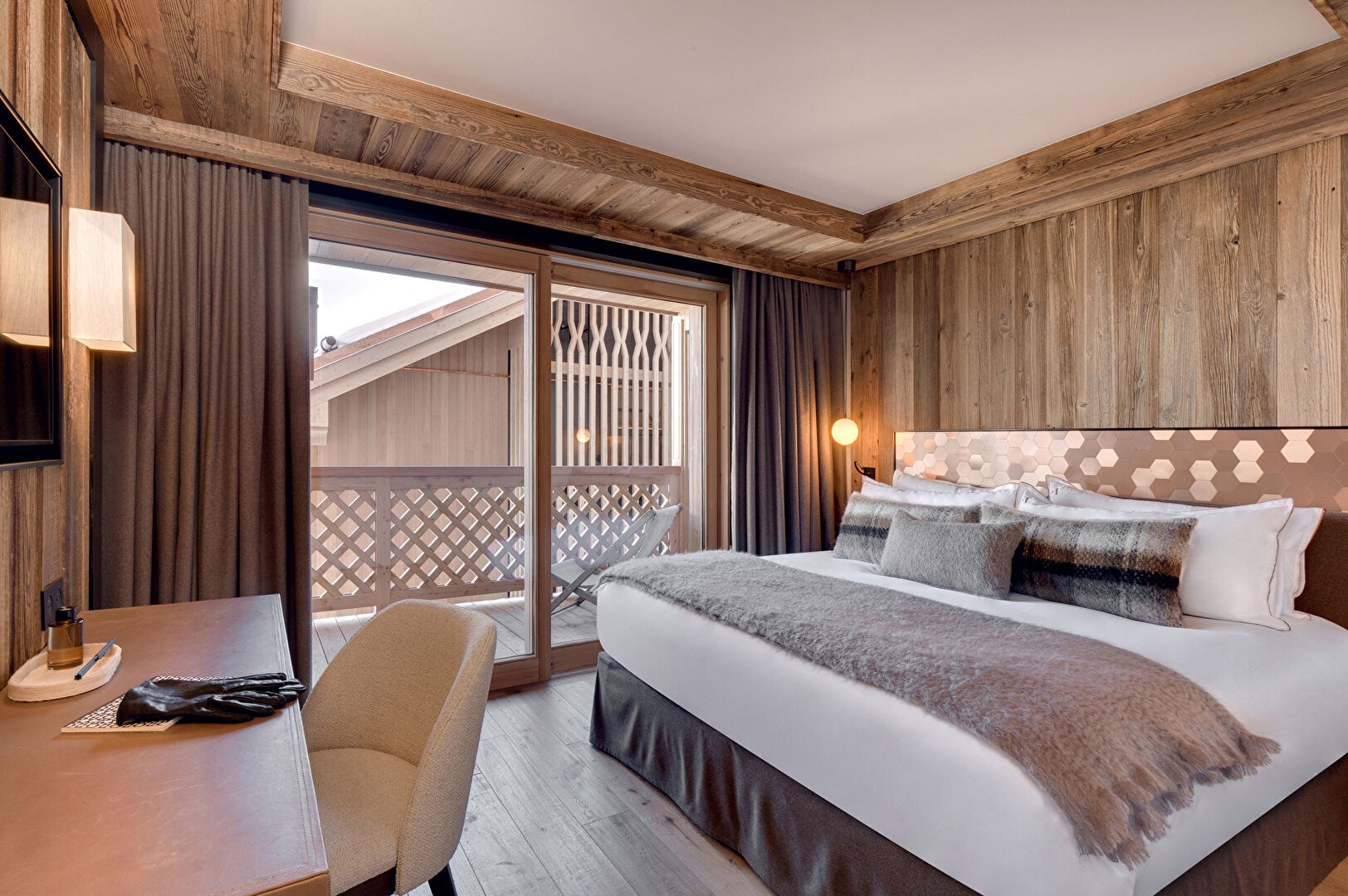 SUR LES PISTES, APPARTEMENT FAMILIAL AVEC CHEMINÉE