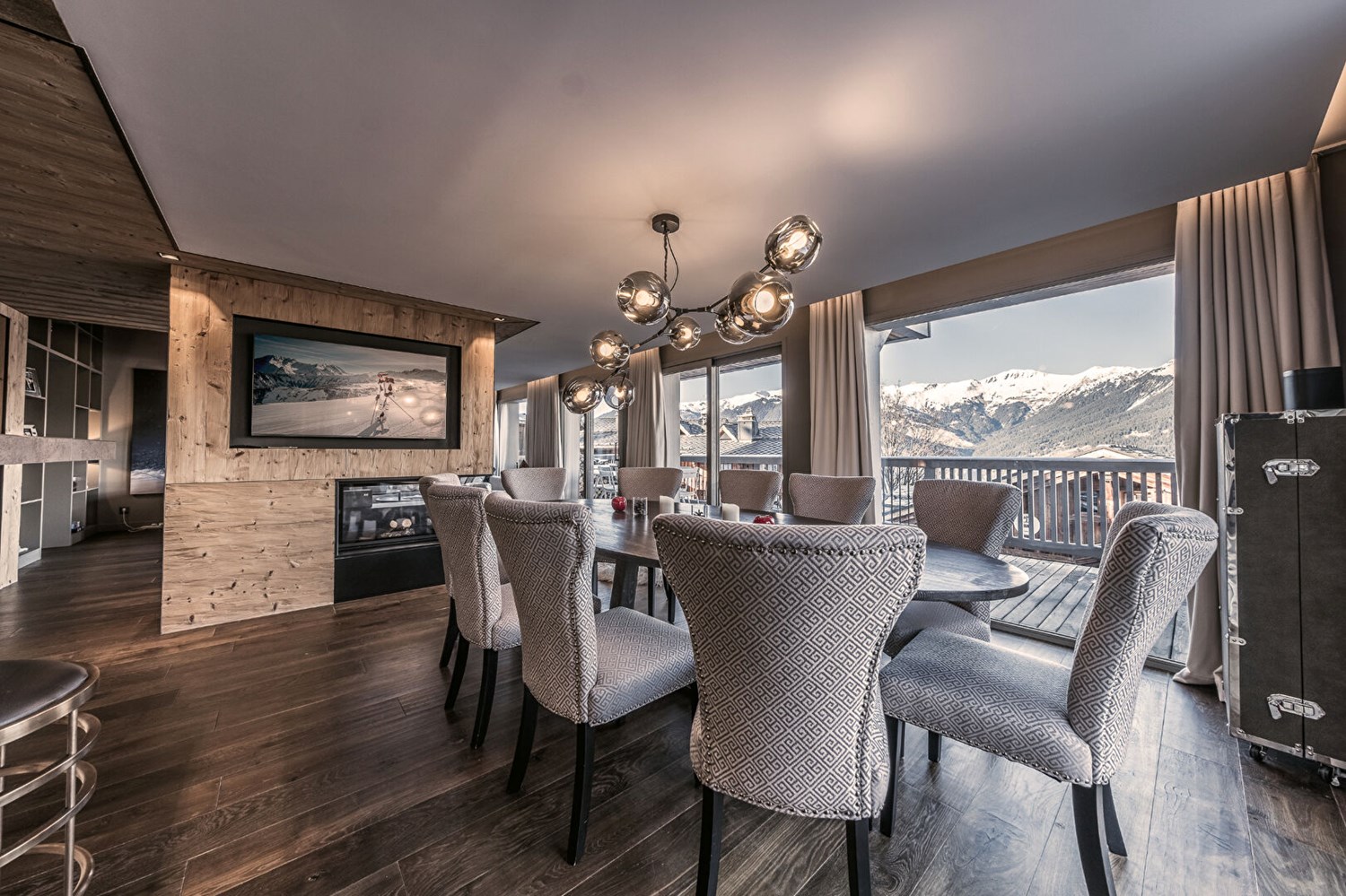 A preserved chalet within skiing distance