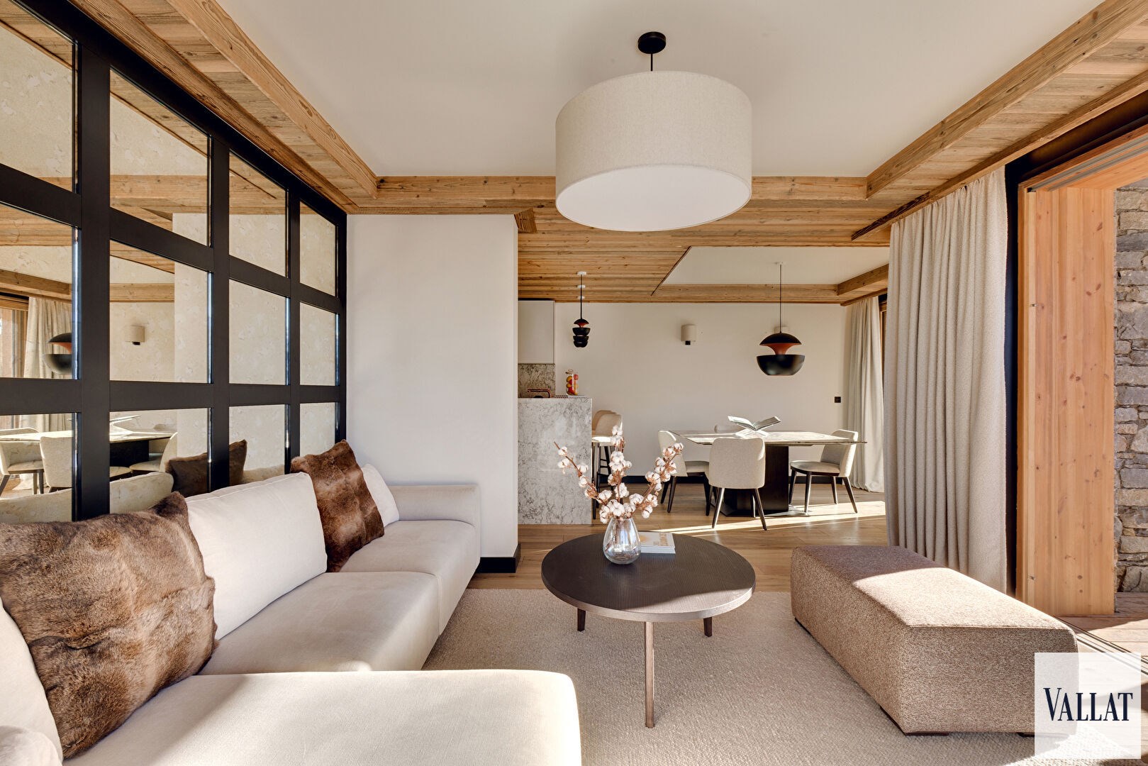 SKIS AUX PIEDS - APPARTEMENT AVEC TERRASSE PANORAMIQUE