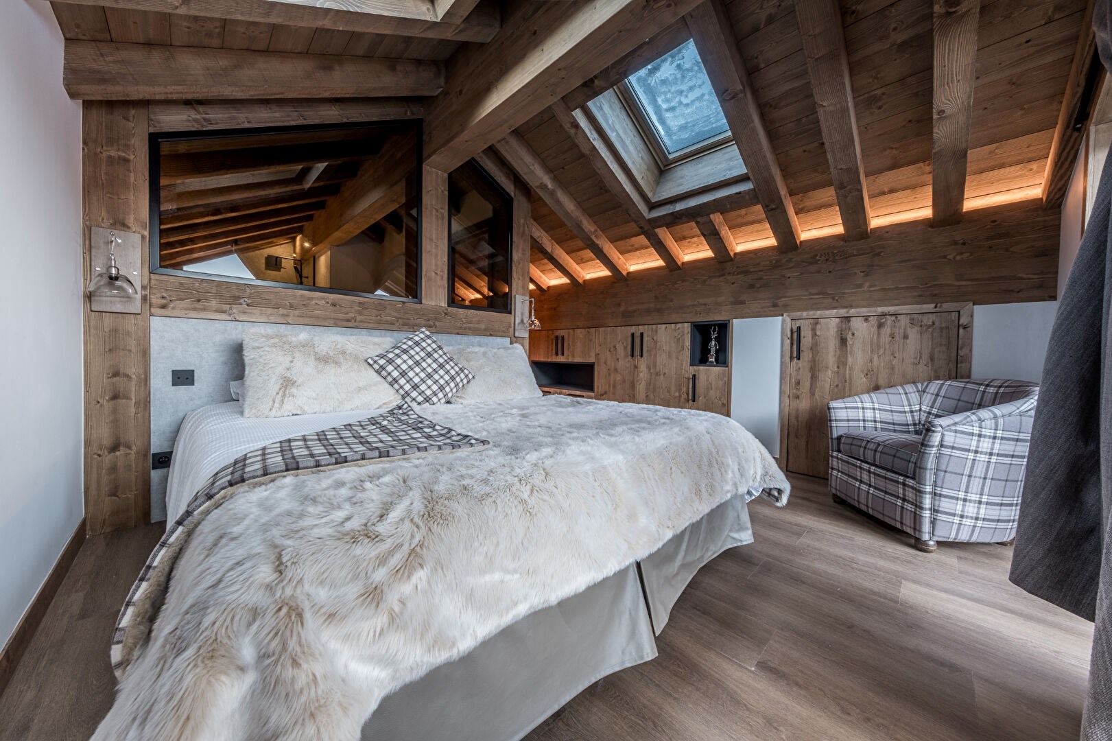 LES ALLUES, APPARTEMENT SOUS LES TOITS, VUE GRAND BEC