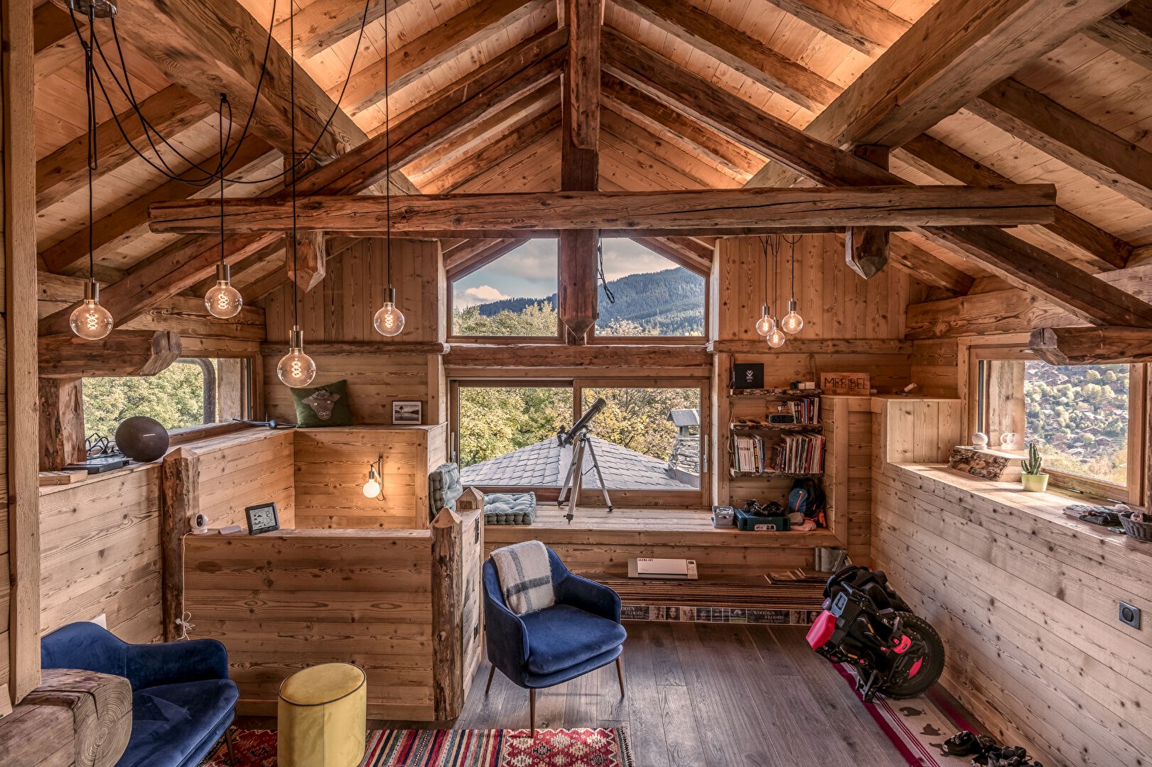 MÉRIBEL, MONTAGNETTE RÉNOVÉE, EN PLEINE NATURE