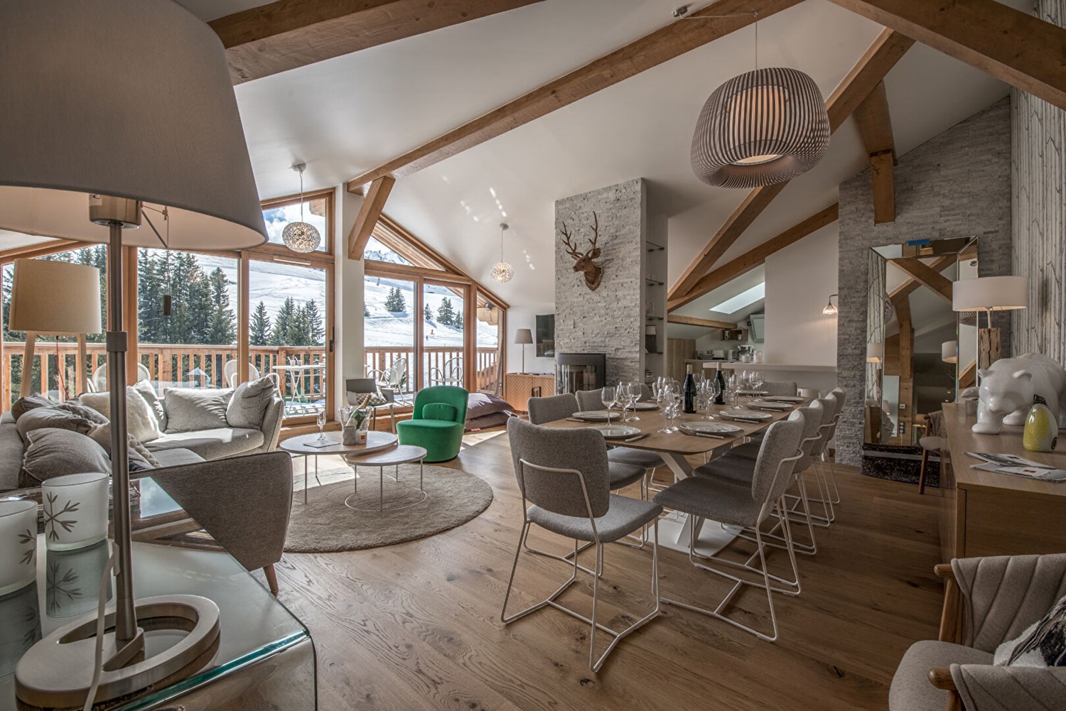 Penthouse skis aux pieds à Courchevel Moriond