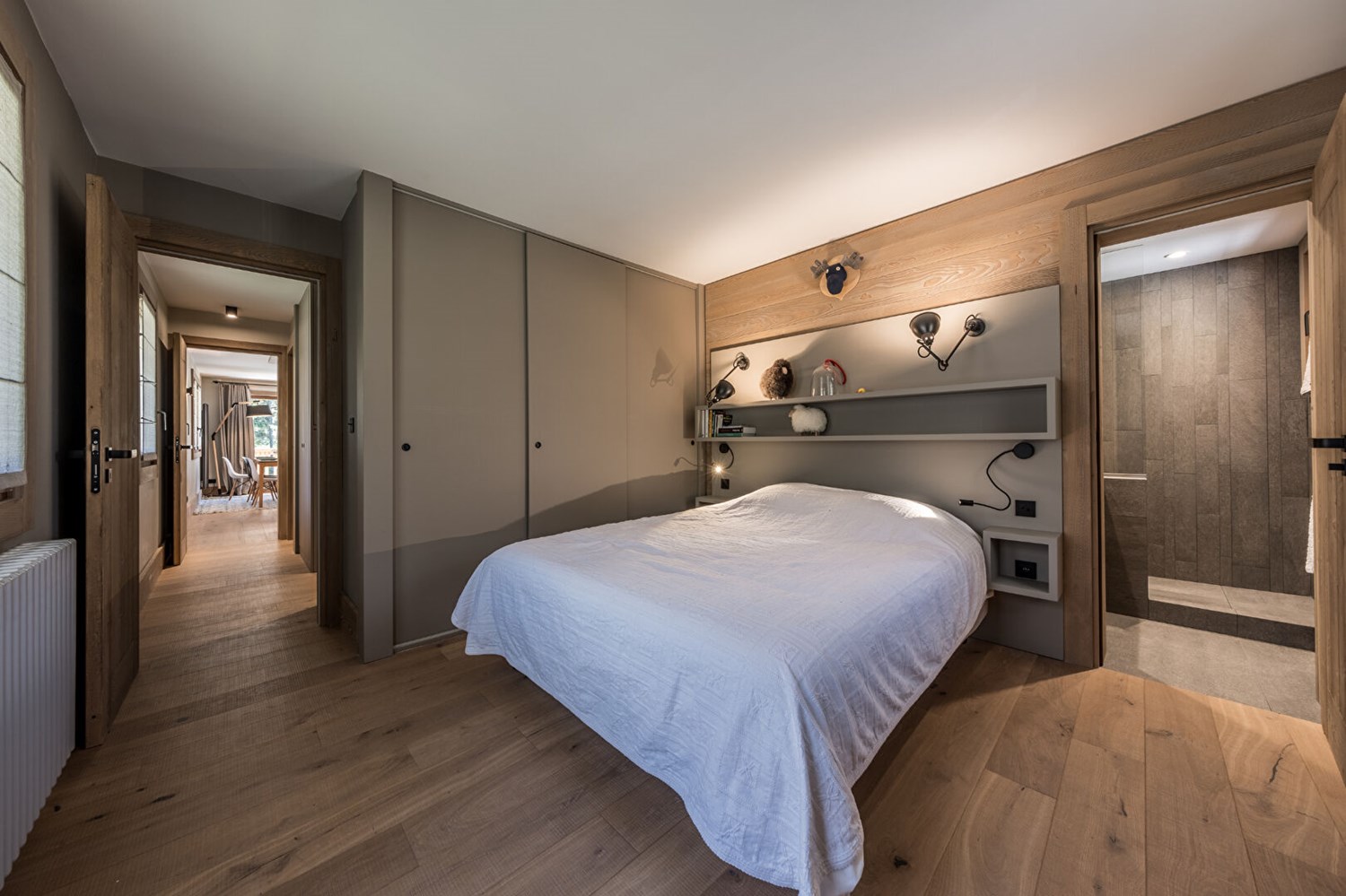 EXCLUSIVE - EXCEPTIONAL APARTMENT AT THE FOOT OF THE SLOPES