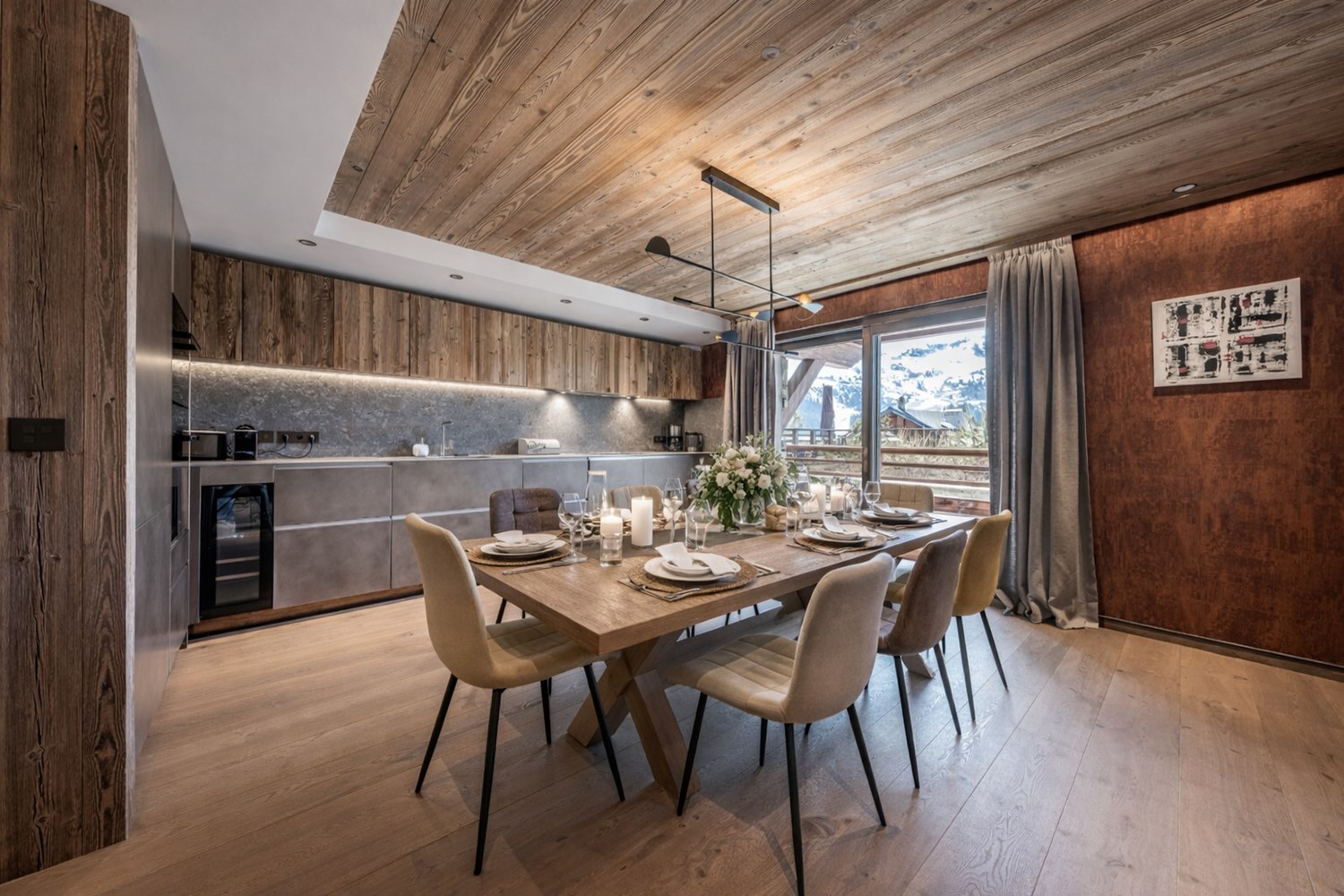 MERIBEL - EXCEPTIONAL SKI-IN/SKI-OUT APARTMENT