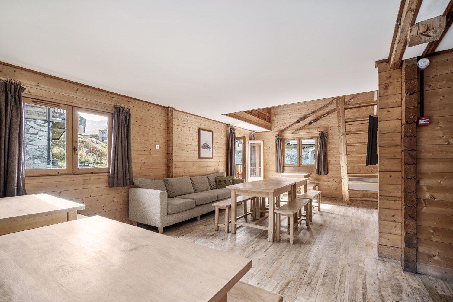 Rare Chalet au pied des pistes à TIGNES