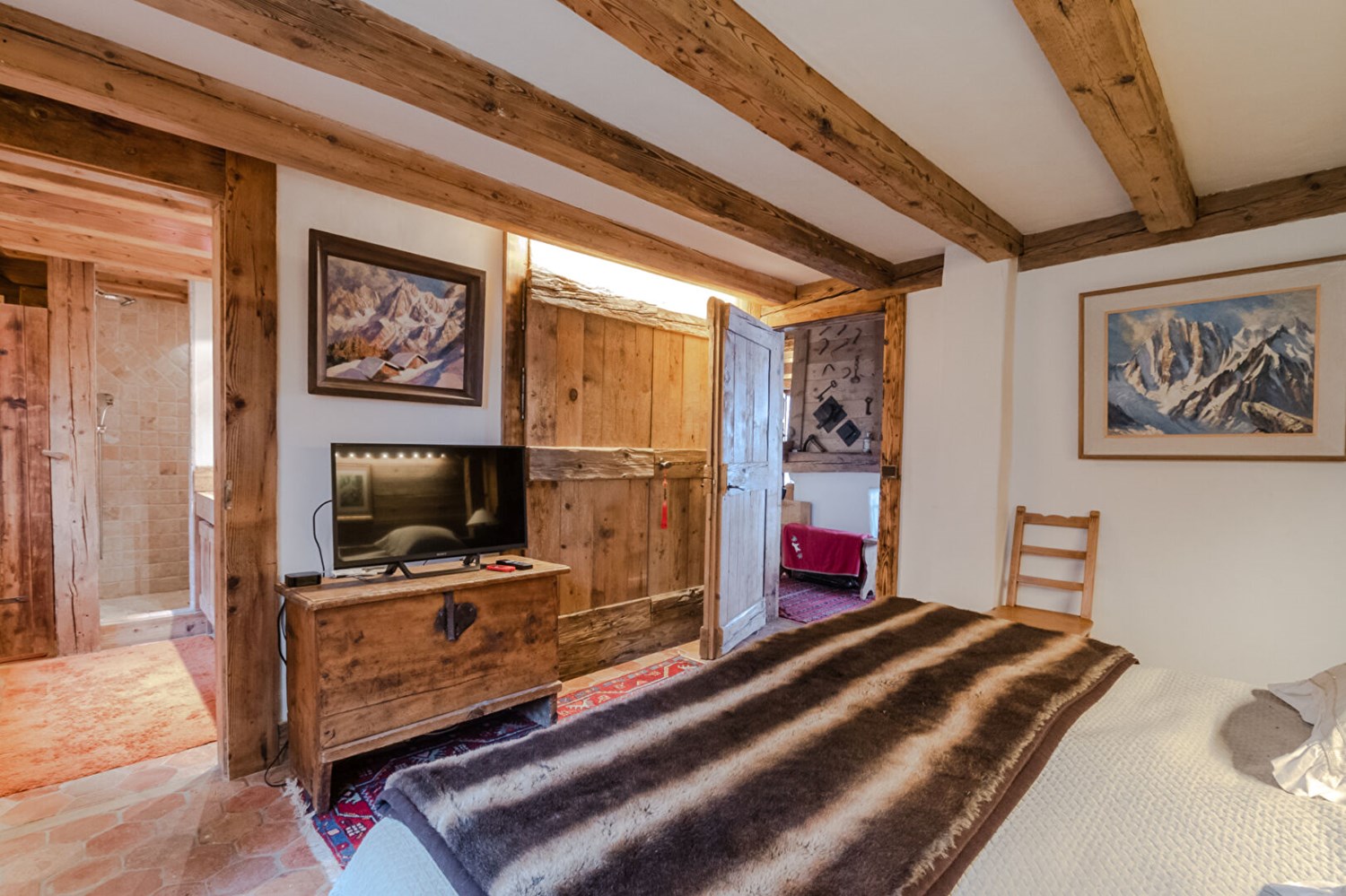 Chalet de caractère SKI-IN SKI-OUT à Megève