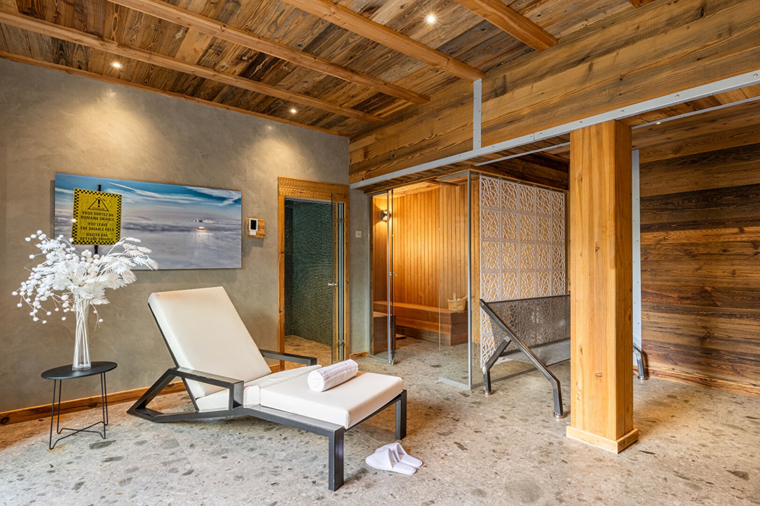 Un duo de chalets à l'écriture aéronautique