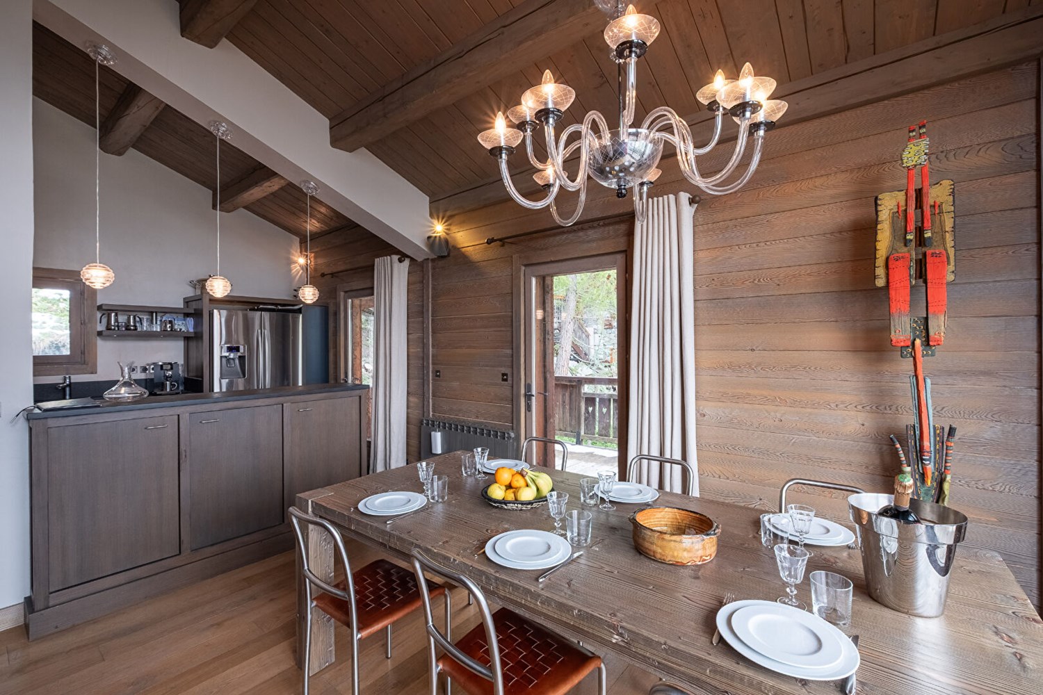 Exceptional Chalet with Panoramic Views over Lake Chevril