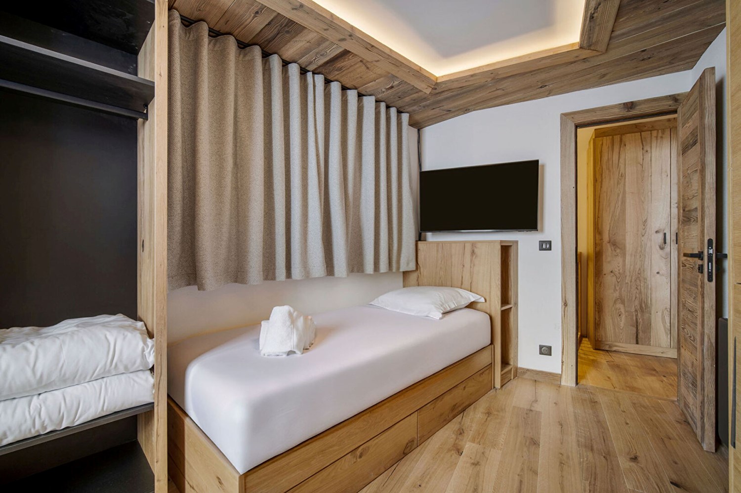 Rooftop apartment- Val Claret- Ski in ski out