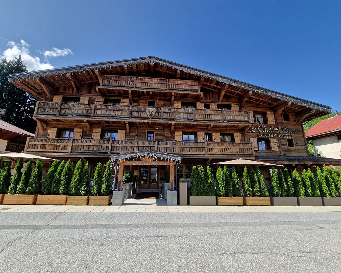 Chalet-hôtel d'exception au coeur de Megève - 15 suites