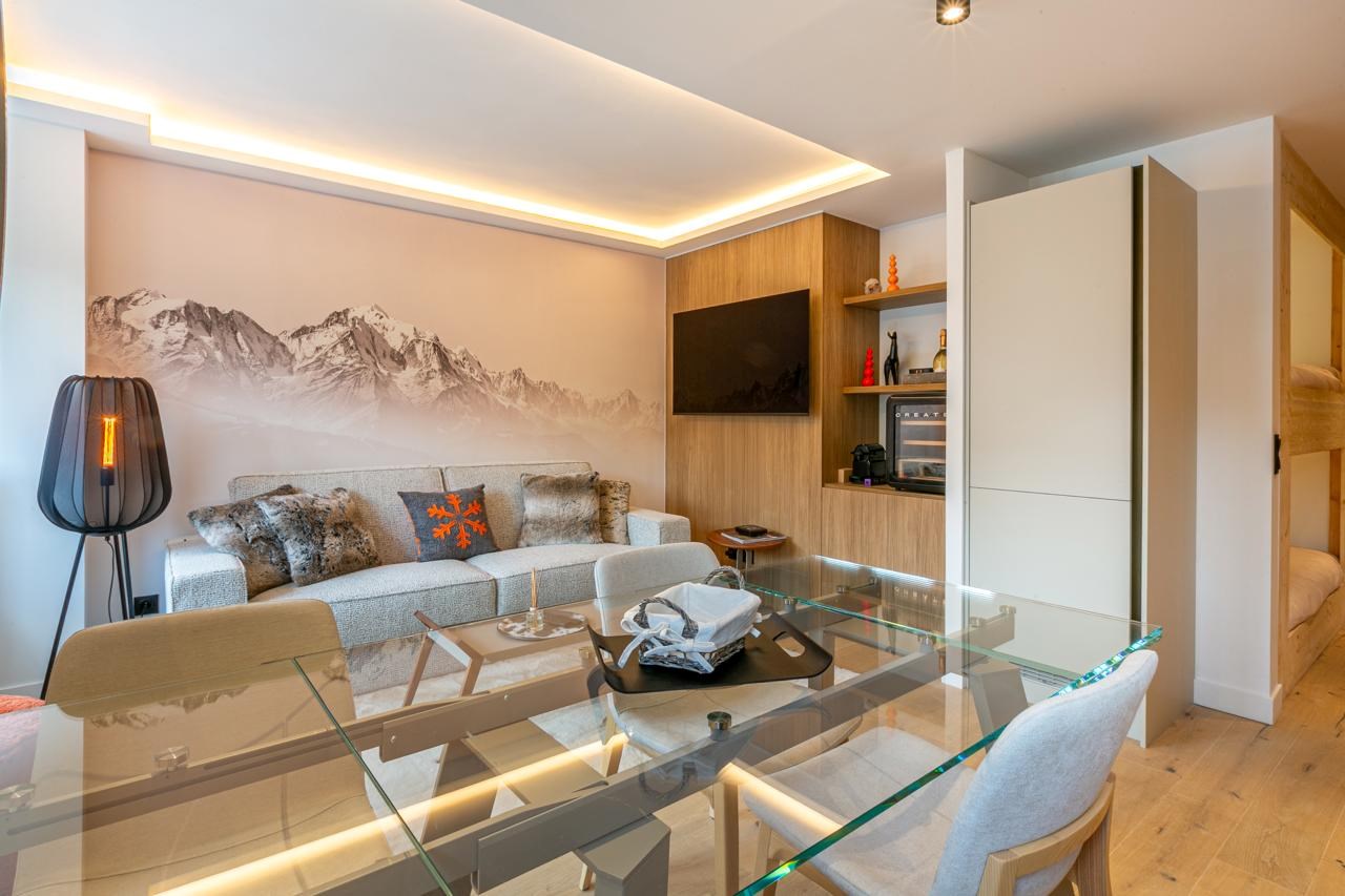 Apartment in the heart of the village