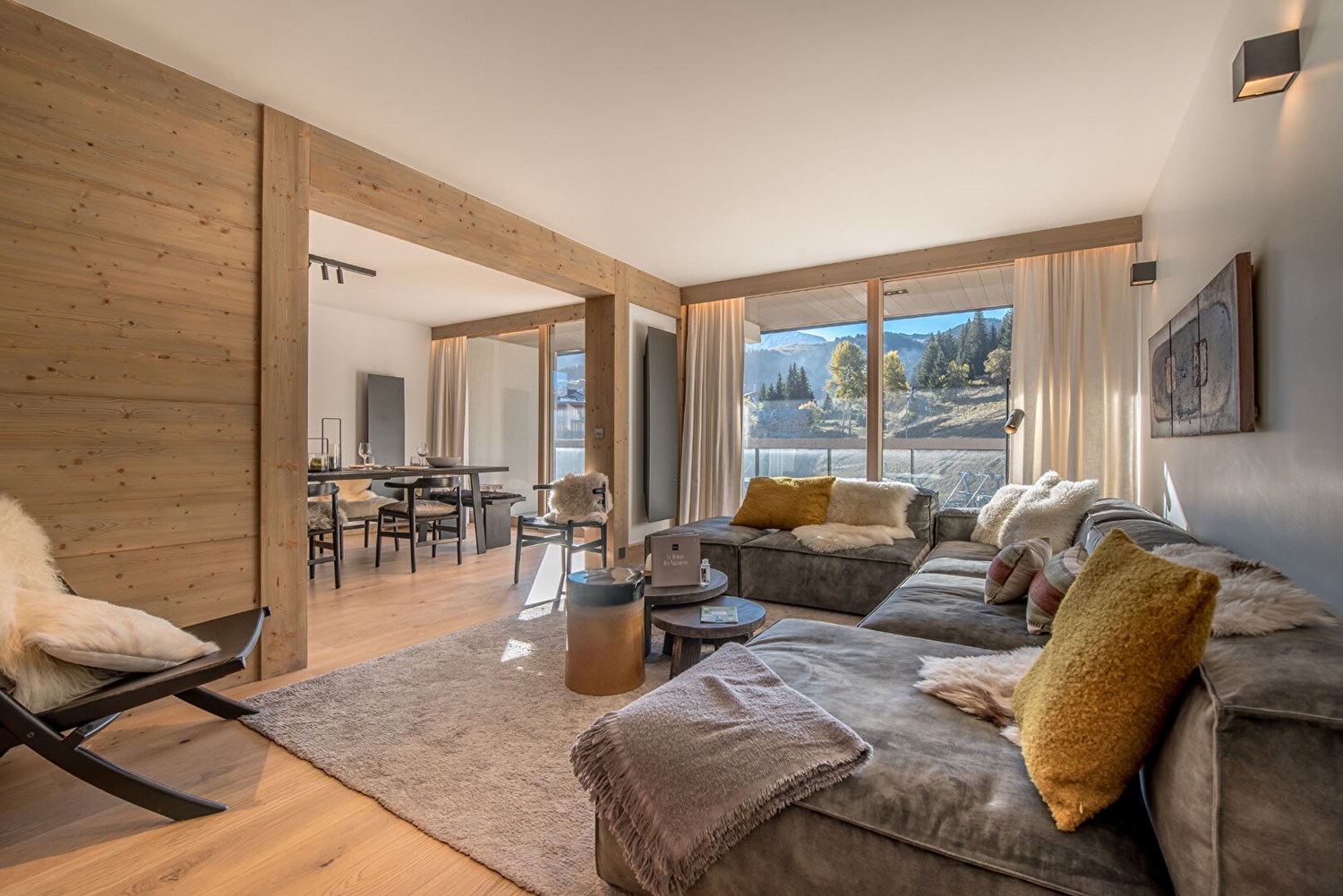 Appartement vue panoramique skis aux pieds Courchevel Village