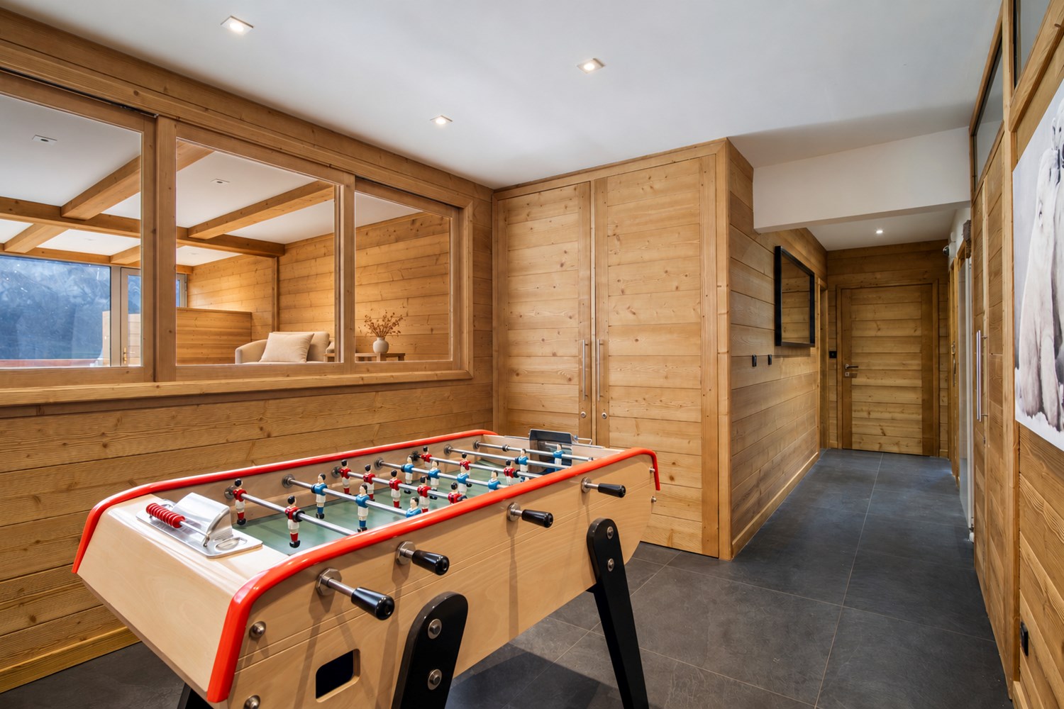 Appartement 8 pièce(s) 229.56 m2 + 20m² avec terrasse- Tignes le Lac