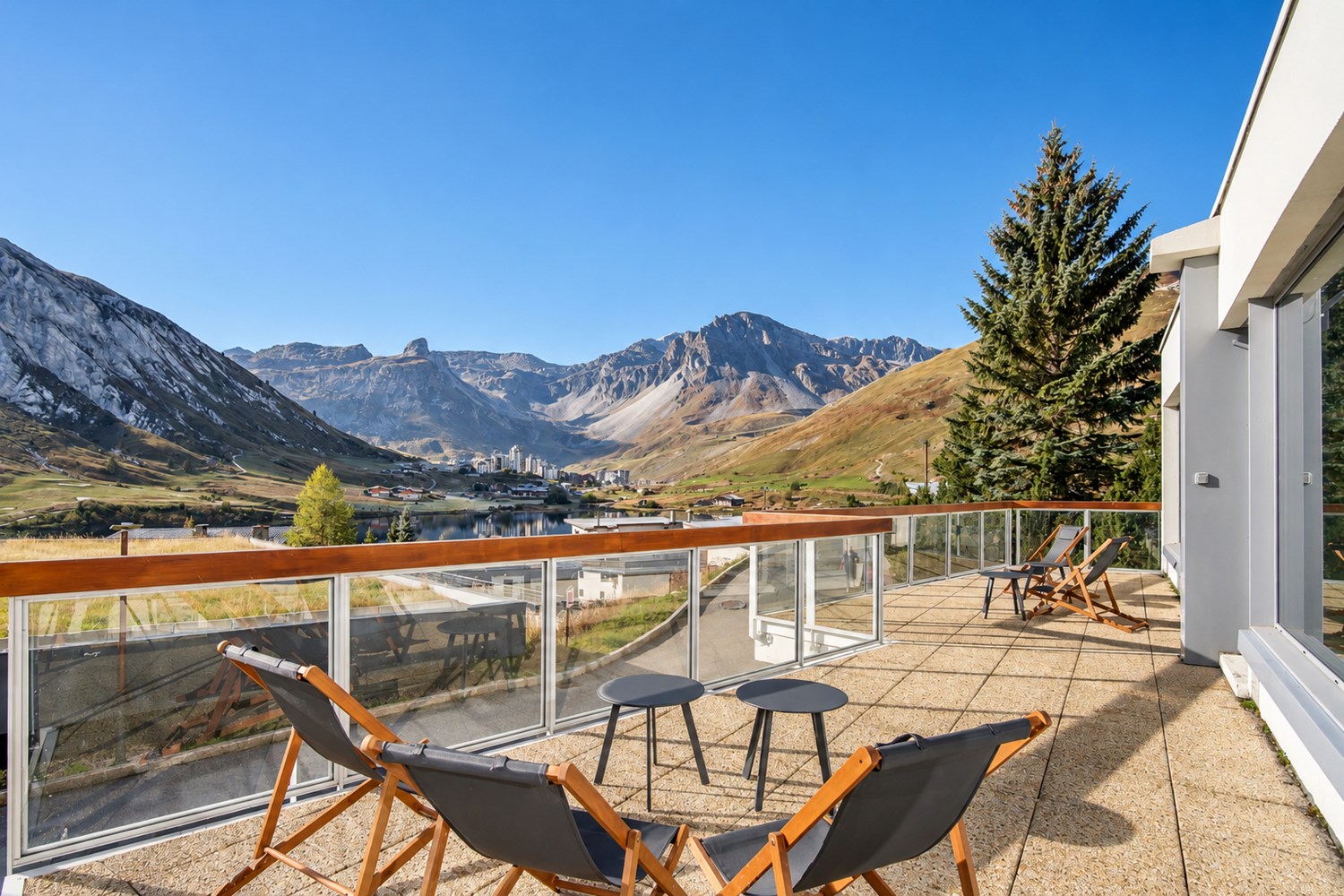 Appartement 8 pièce(s) 229.56 m2 + 20m² avec terrasse- Tignes le Lac