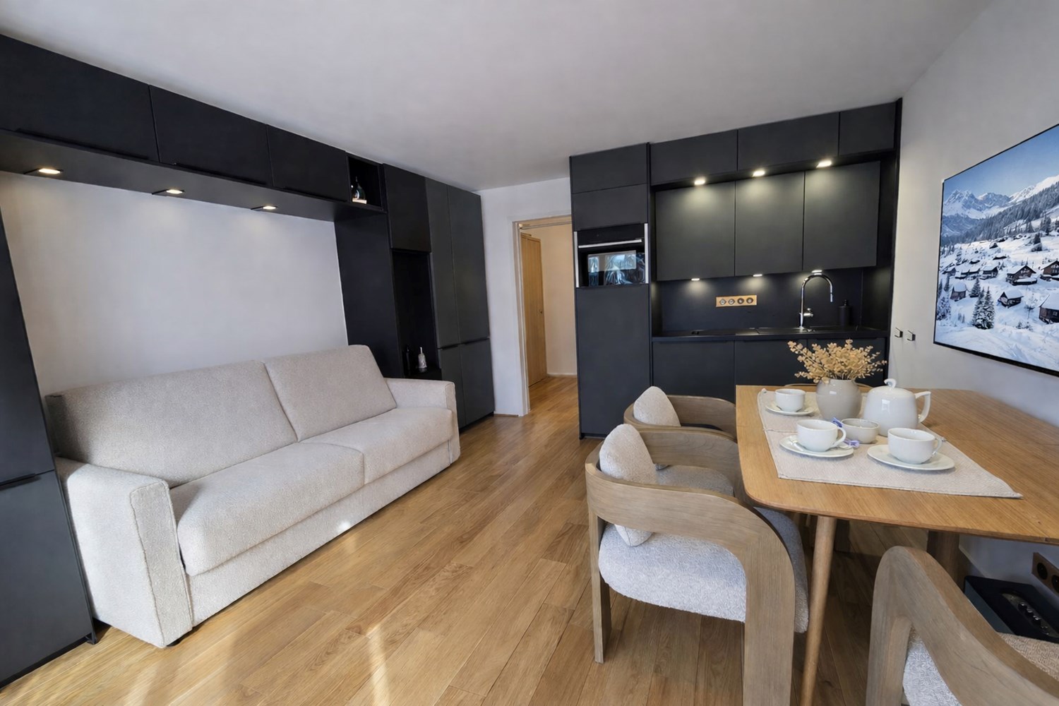 MÉRIBEL - APPARTEMENT RÉNOVÉ SKIS AUX PIEDS