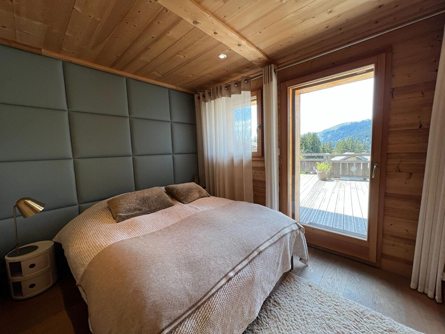 Sale chalet 8 rooms LES GETS - 290m2 3 390 000 €-2
