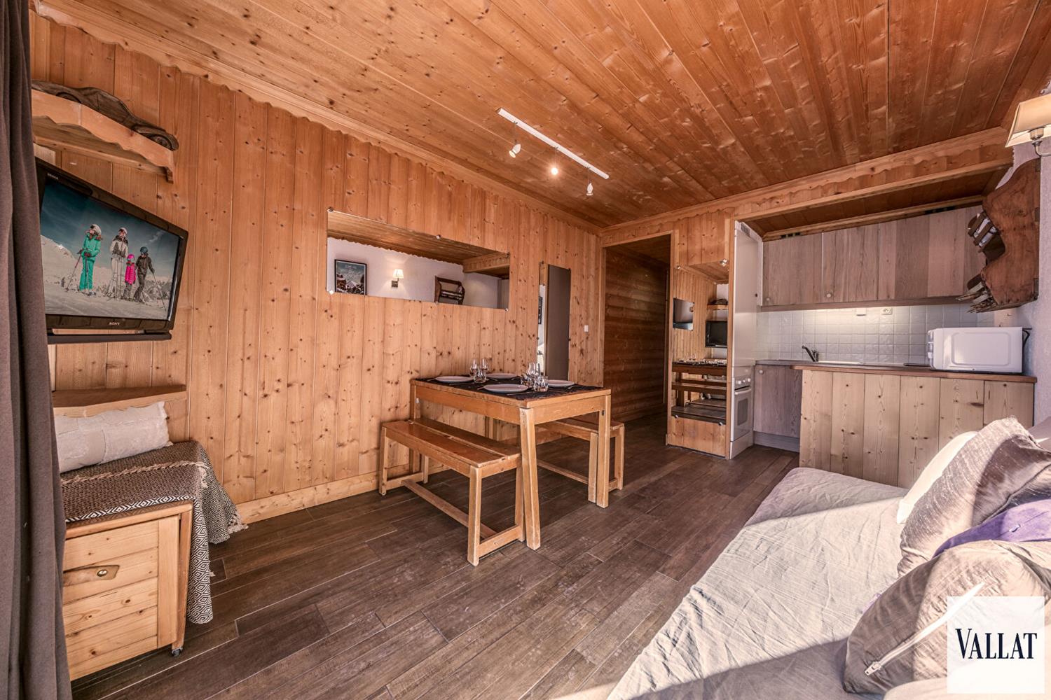 Sale apartment 2 rooms MERIBEL MOTTARET - 31m2 360 000 €-1