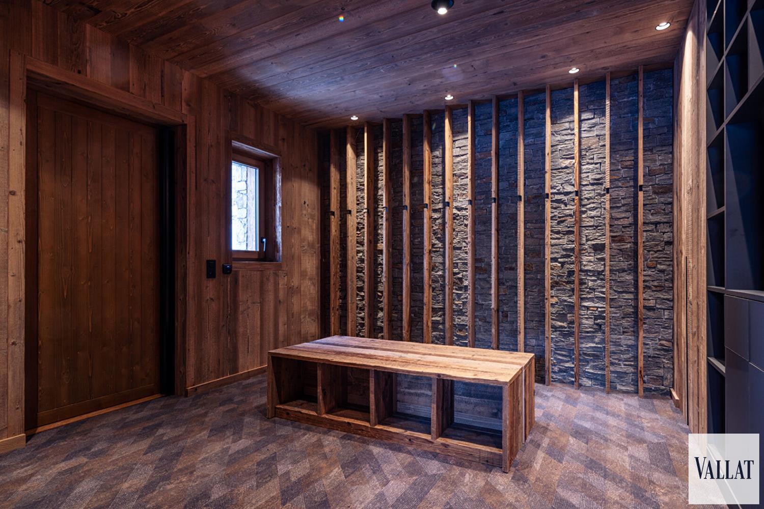 Chalet new property 6 rooms COURCHEVEL LE PRAZ - 317m2 5 460 000 €-7