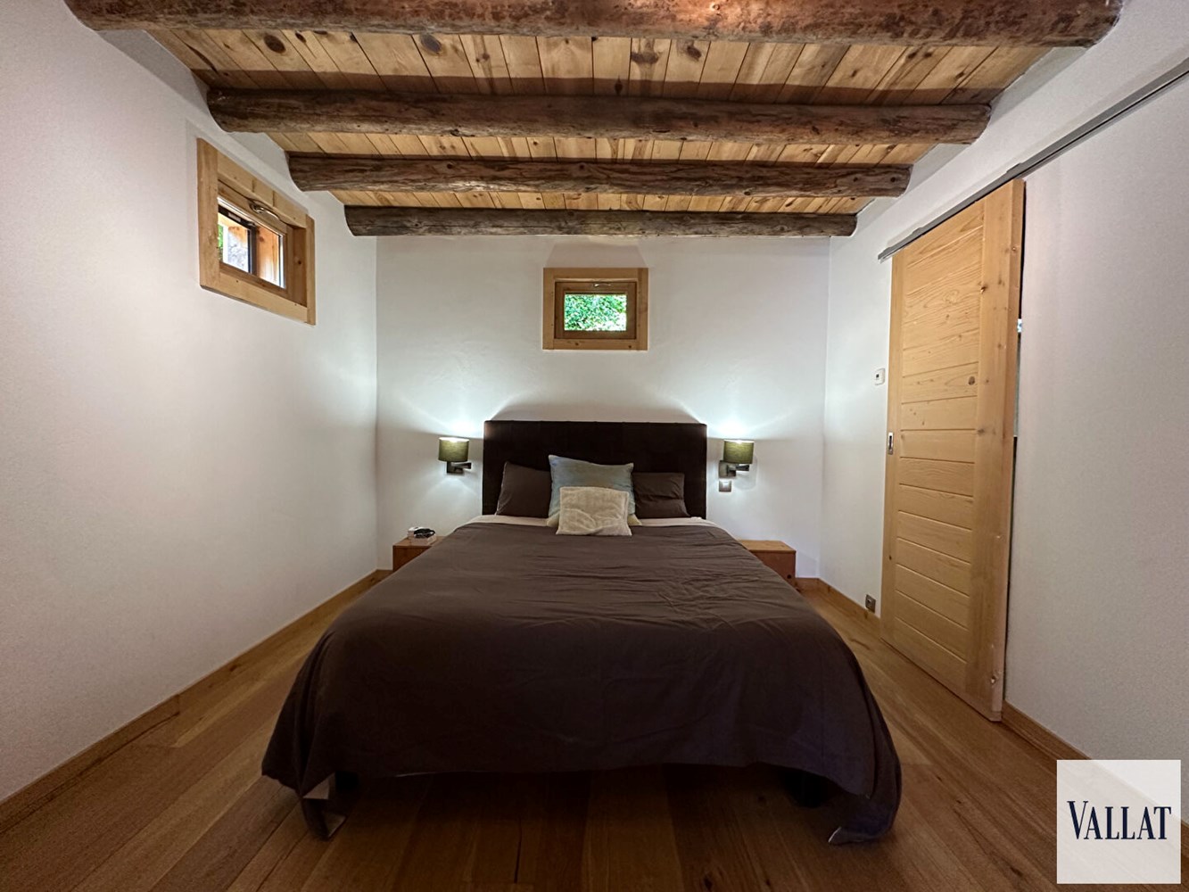 Sale chalet 6 rooms FLUMET - 345.14m2 1 370 000 €-5