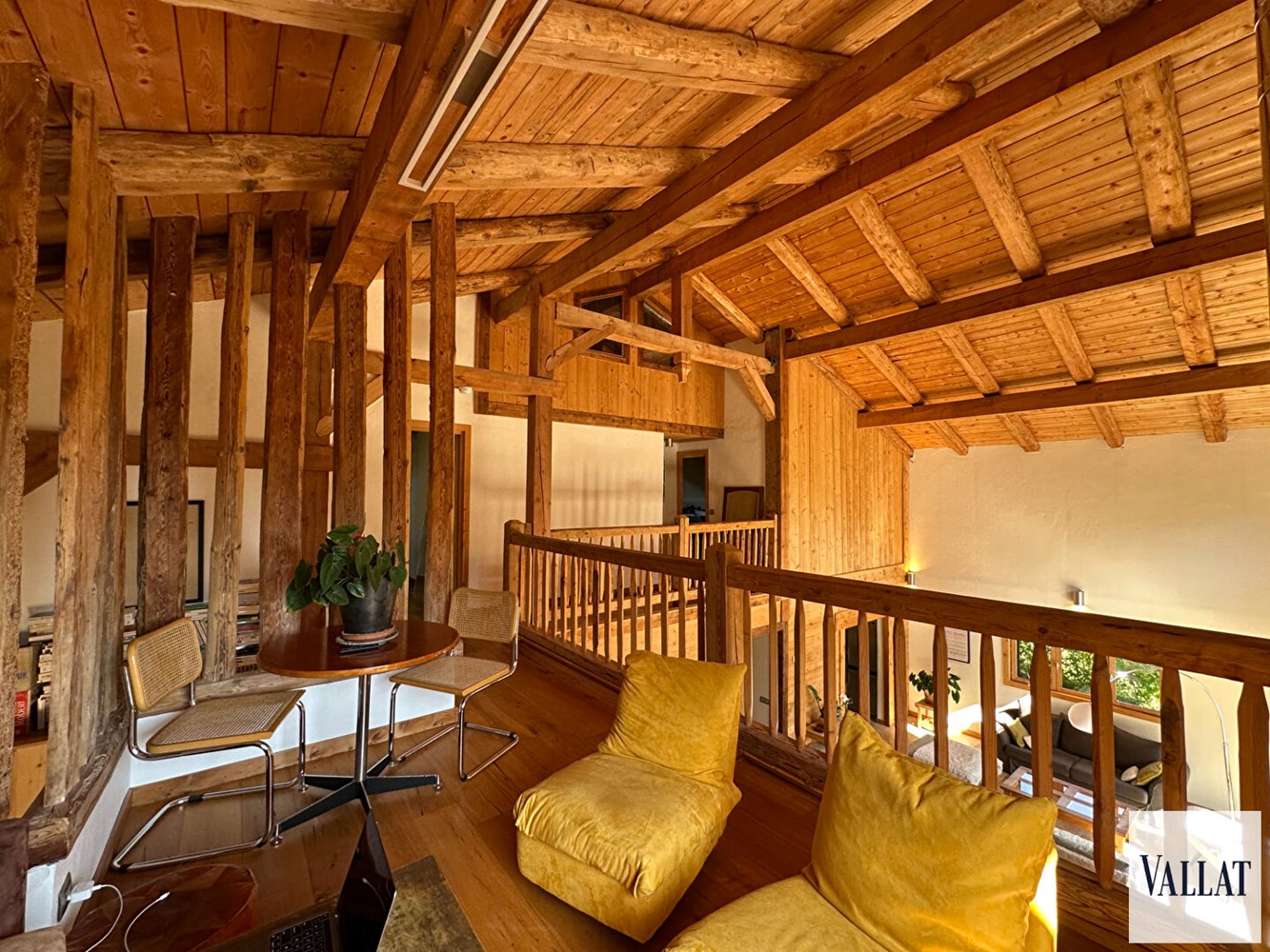 Sale chalet 6 rooms FLUMET - 345.14m2 1 370 000 €-8