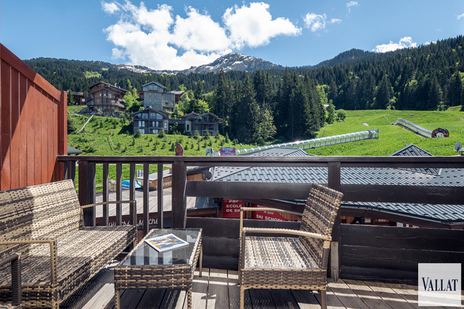 Sale apartment 3 rooms COURCHEVEL LA TANIA - 45.96m2 509 000 €-1