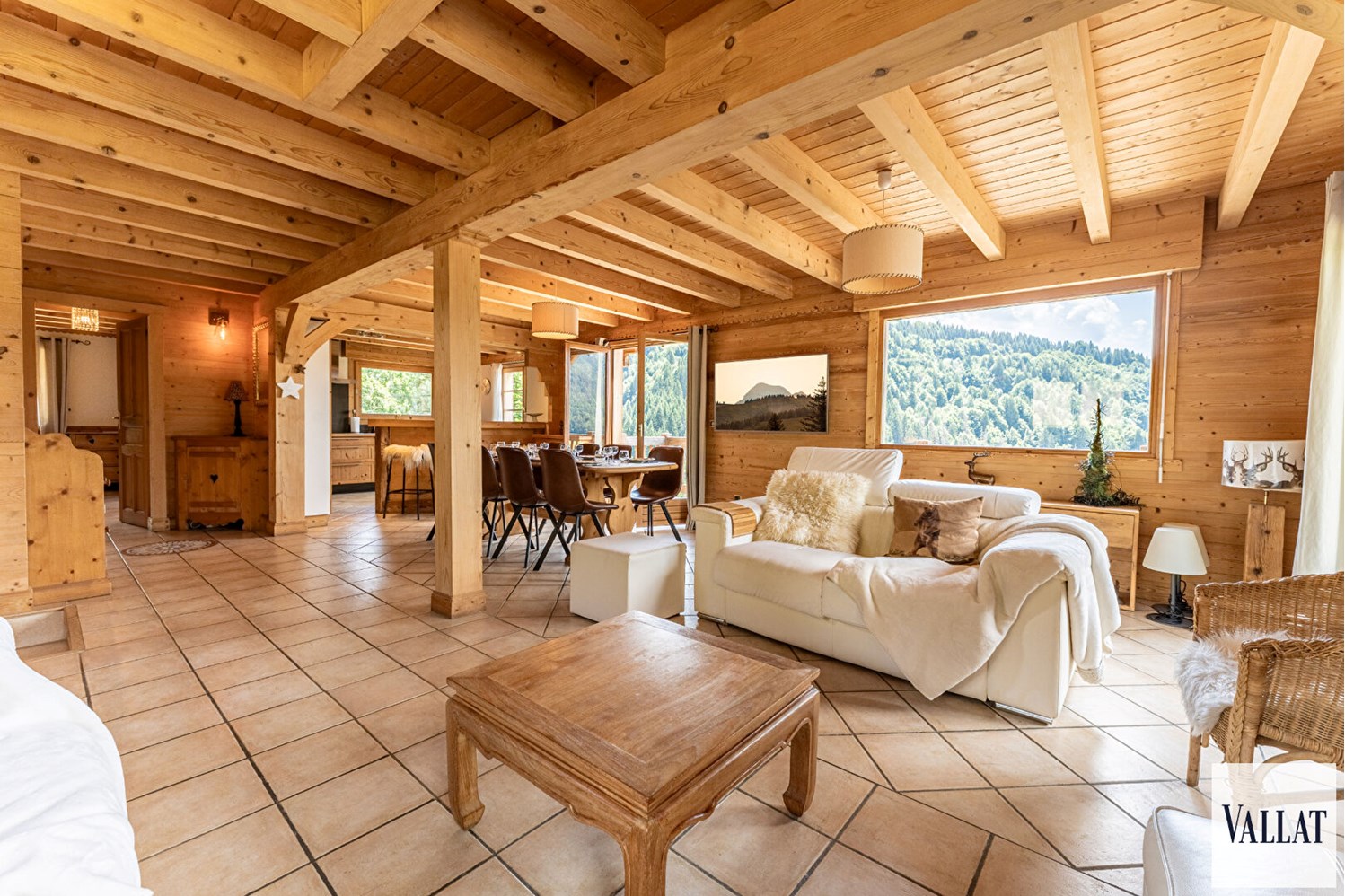Sale chalet 7 rooms FLUMET - 205m2 1 200 000 €-1