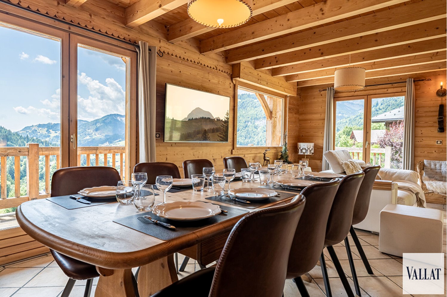 Sale chalet 7 rooms FLUMET - 205m2 1 200 000 €-2