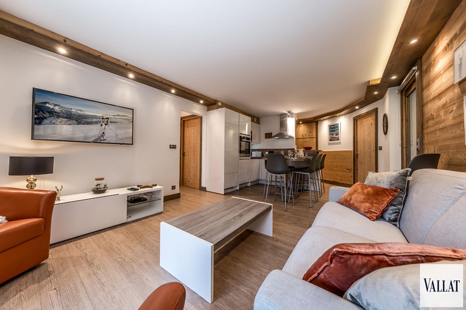 Sale apartment 4 rooms MERIBEL LES ALLUES - 67.45m2 920 000 €-2