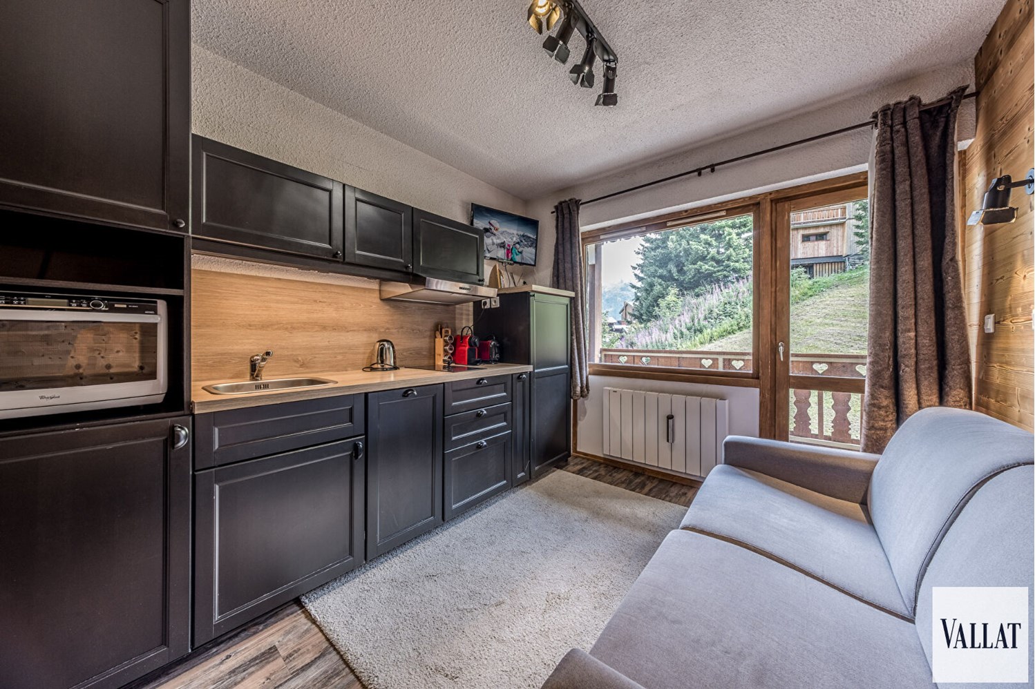 Sale apartment 1 room MERIBEL MOTTARET - 20.26m2 262 500 €-1